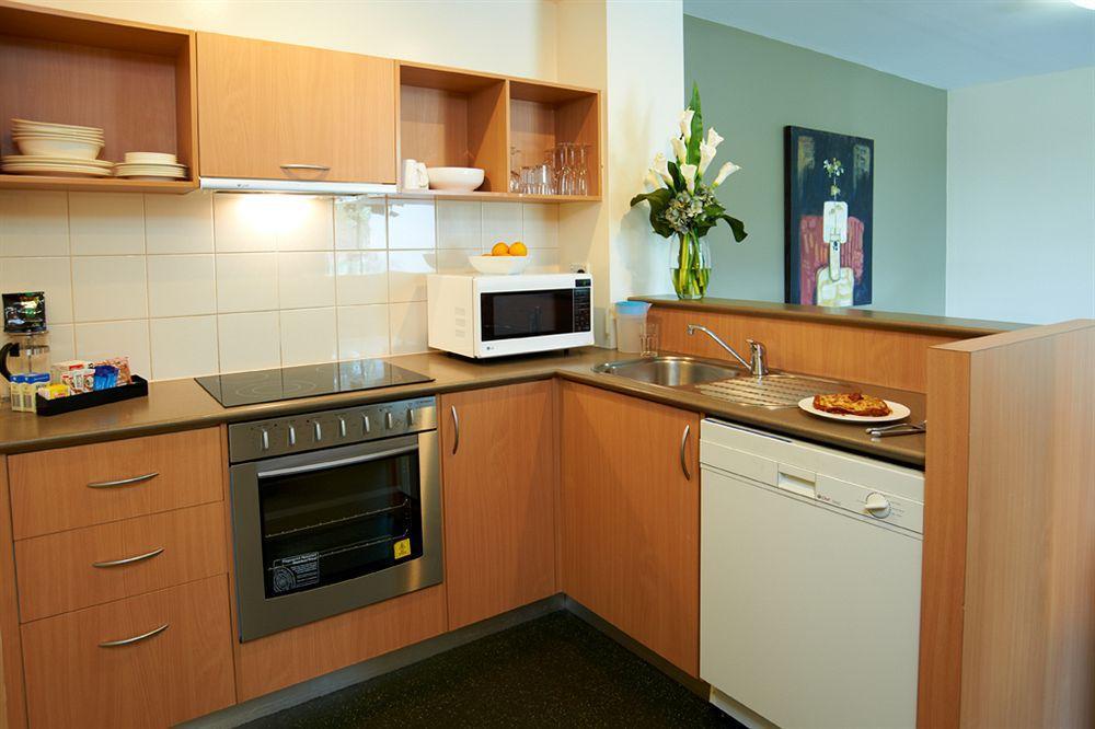 Aparthotel Quest Flemington Melbourne Zewnętrze zdjęcie