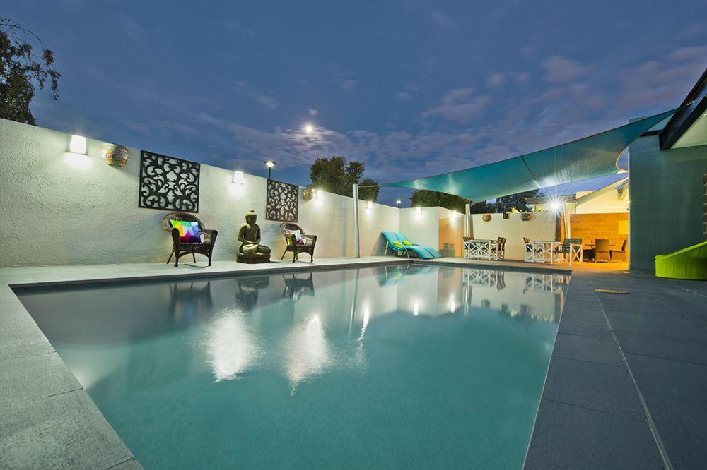 Aparthotel Quest Flemington Melbourne Zewnętrze zdjęcie